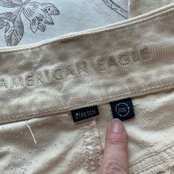 American Eagle Curvy High Rise Kick Boot Corduroy Pants Cream 10 Cottagecore - Picture 7 of 10
